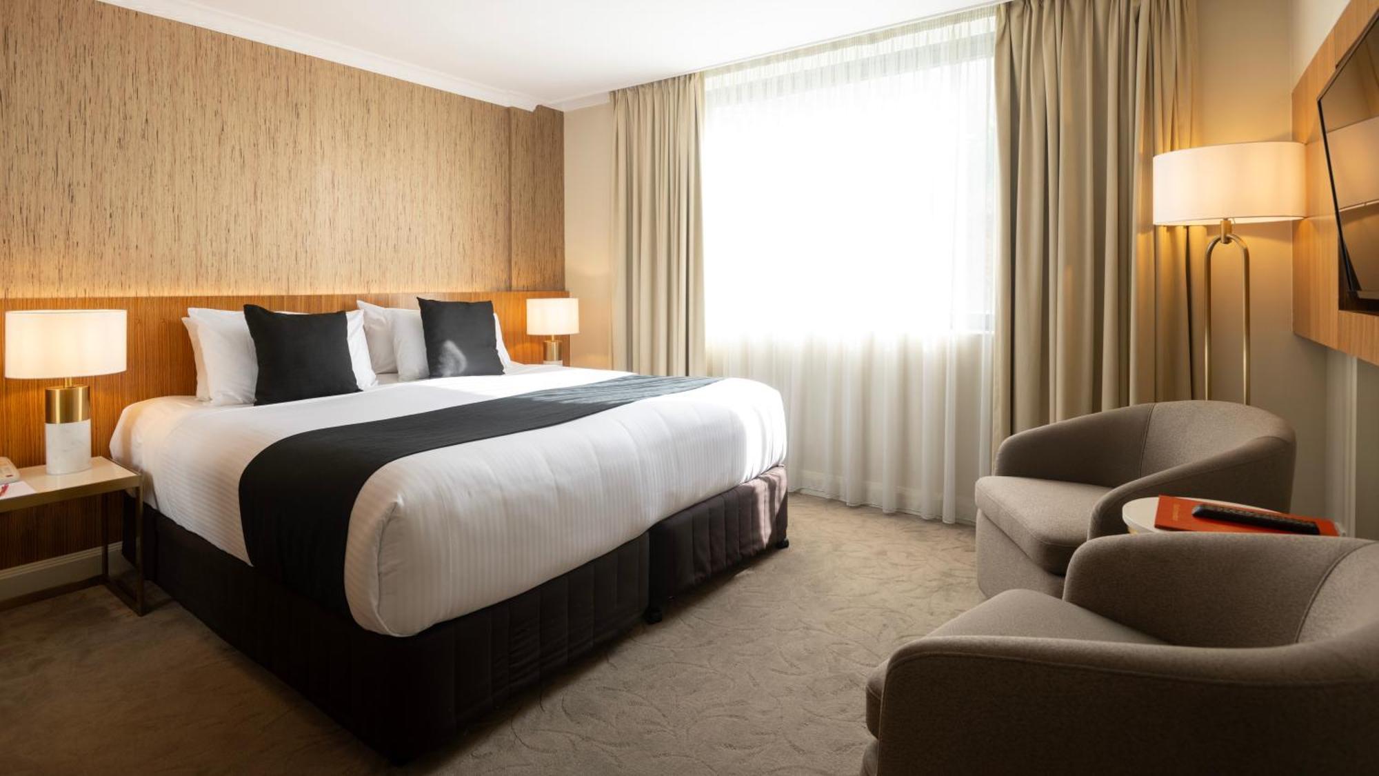 Hotel Diana Бризбейн Екстериор снимка
